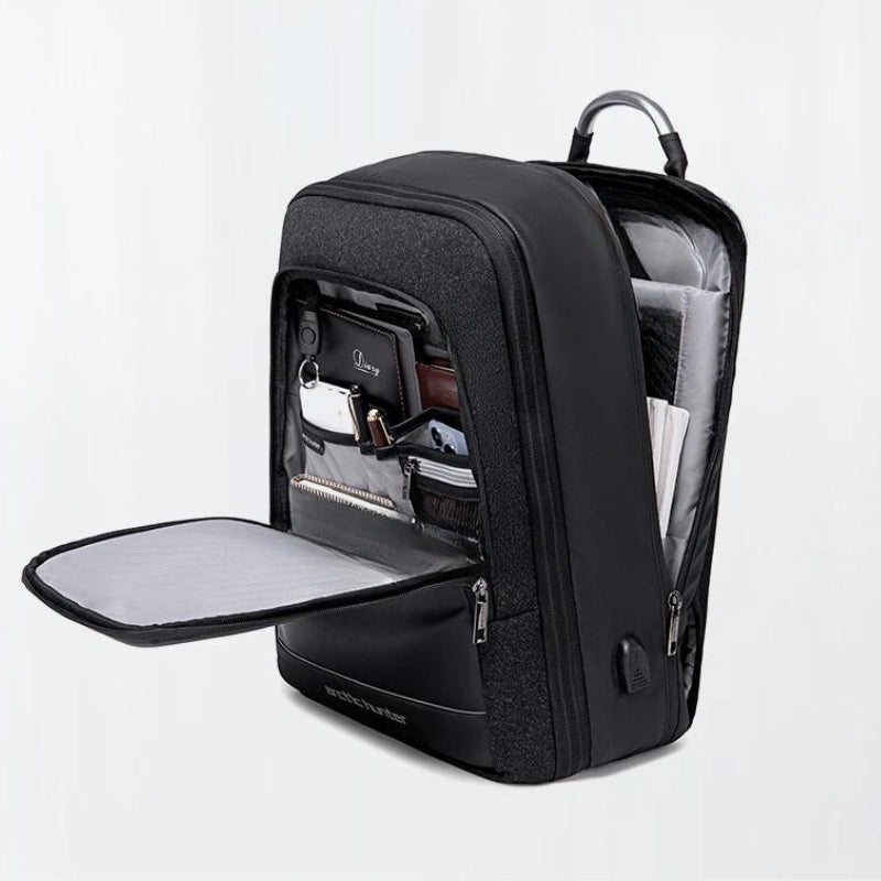 Tech Daypack 22
